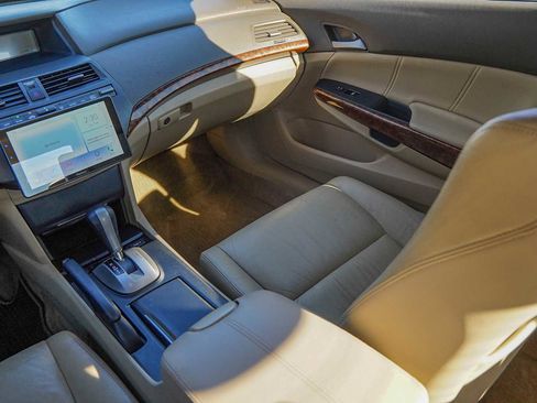 Used 2009 Honda Accord EX-L image 33