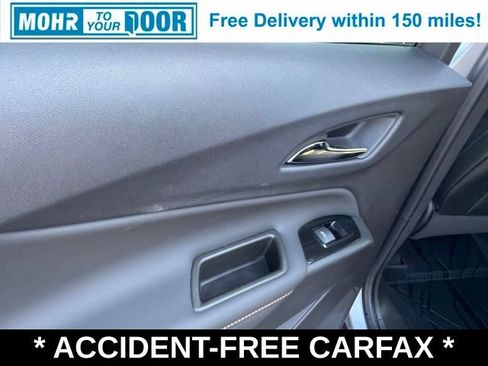 Used 2024 Chevrolet Equinox Premier AWD/4WD image 38