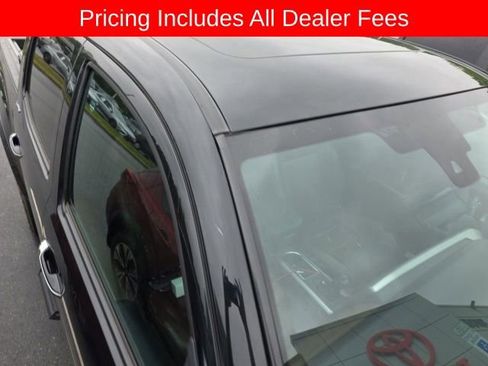 Used 2022 Toyota Tacoma Limited AWD/4WD image 7