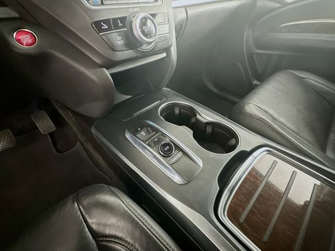 Used 2018 Acura MDX SH-AWD image 23