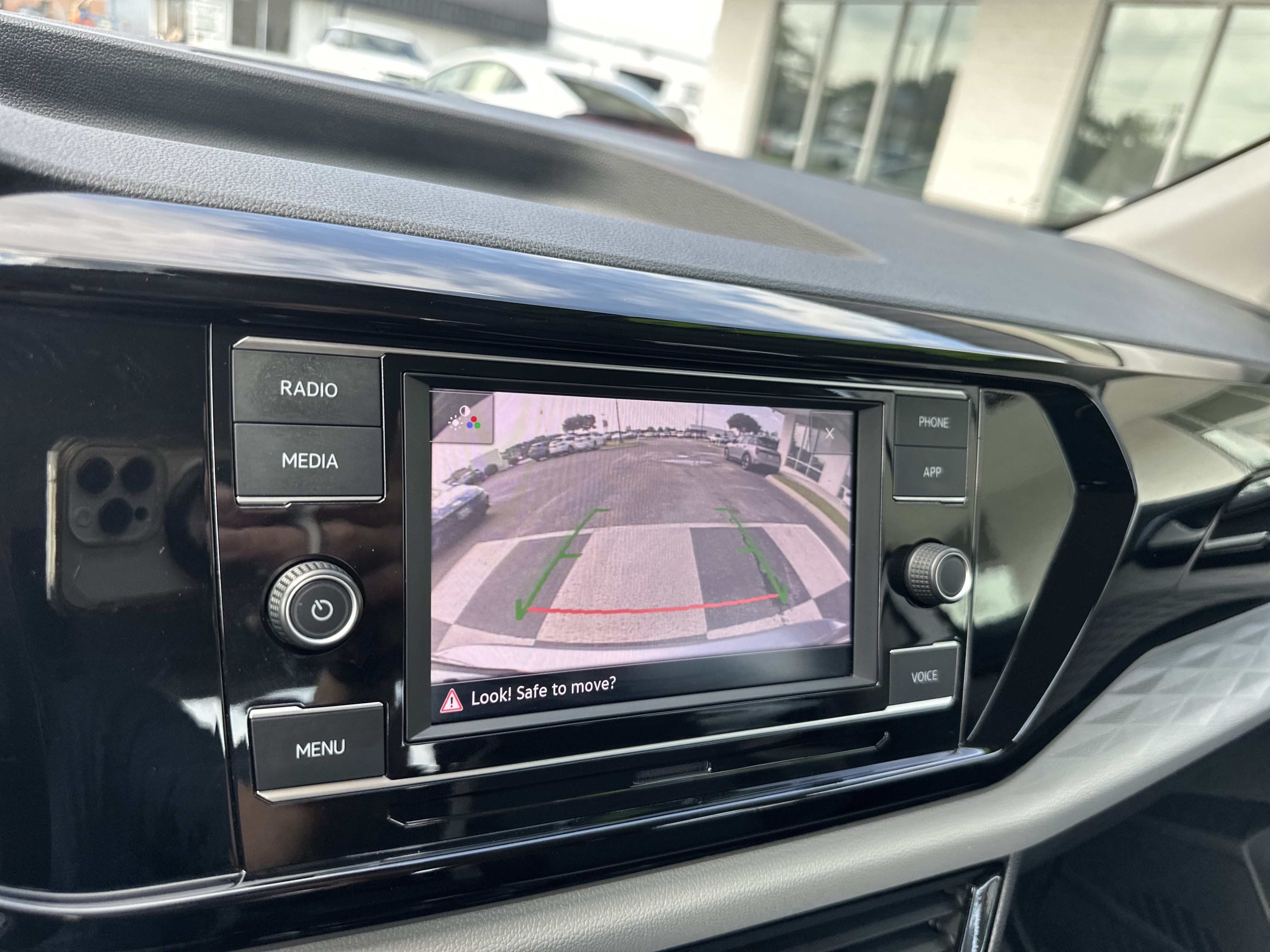 Used 2024 Volkswagen Taos S FWD image 18