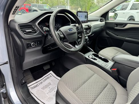 Used 2022 Ford Escape SE w/ Convenience Package AWD/4WD image 11