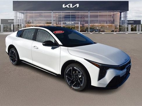 New 2025 Kia K4 GT-Line w/ GT-Line Premium Package image 10