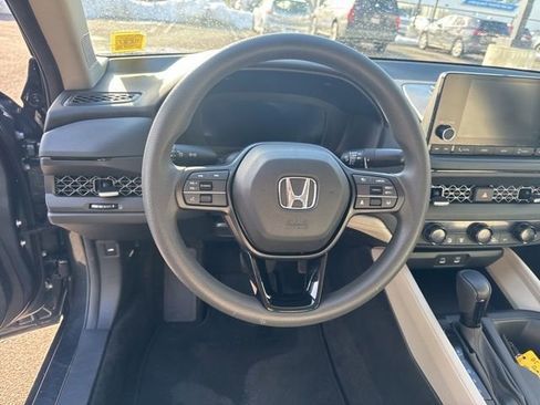 Used 2023 Honda Accord EX image 15