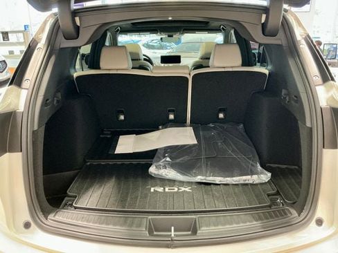 New 2026 Acura RDX SH-AWD image 21