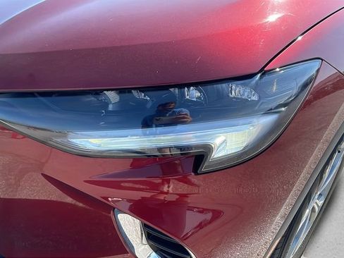 Used 2023 Buick Envision Preferred image 9