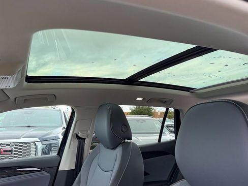 New 2026 Volkswagen Tiguan SE image 20