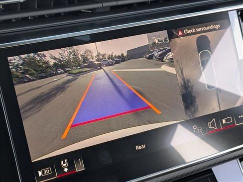 New 2026 Audi SQ8 Prestige image 11