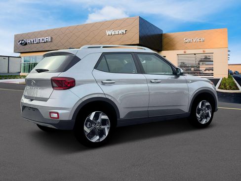 New 2026 Hyundai Venue SEL image 8