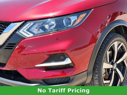 Used 2022 Nissan Rogue Sport SL AWD/4WD image 6