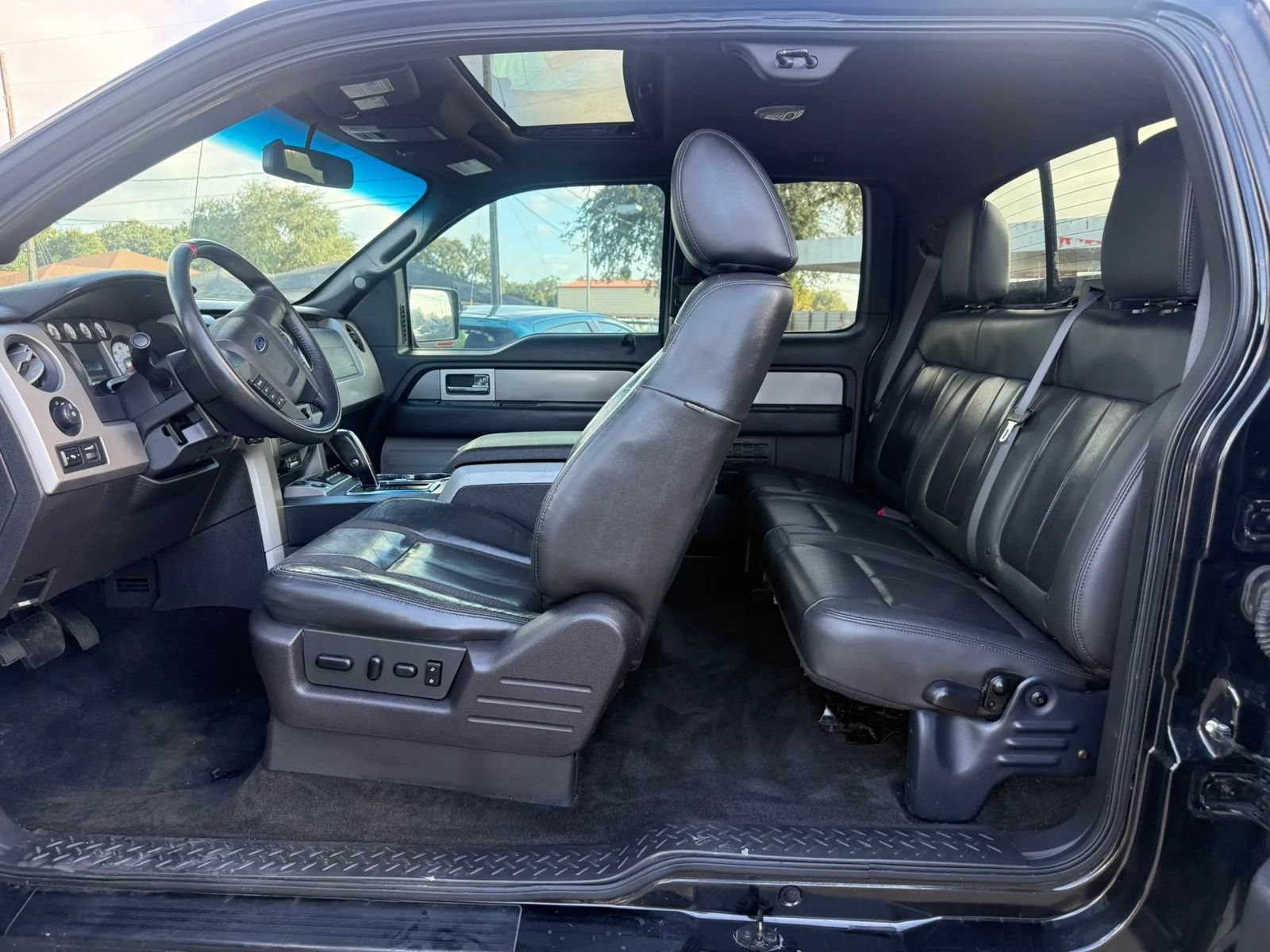 Used 2010 Ford F150 Raptor AWD/4WD image 10