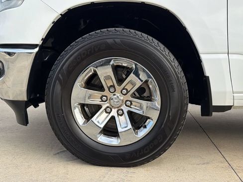 Used 2023 RAM 1500 Laramie AWD/4WD image 9