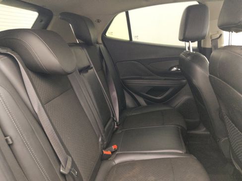 Used 2019 Buick Encore Preferred FWD image 19