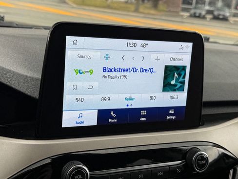 Used 2020 Ford Escape SE image 26