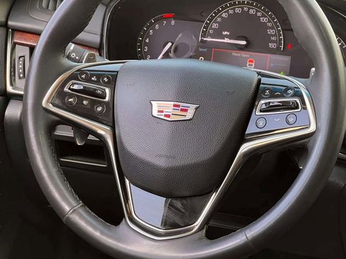 Used 2018 Cadillac CTS Luxury RWD image 29