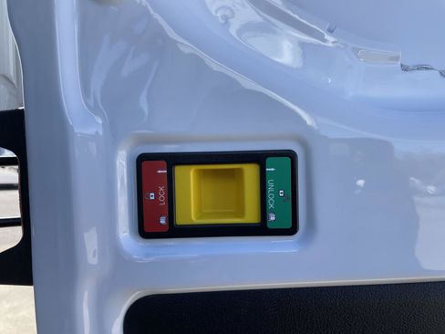 New 2026 Ford Transit 250 T-250 148  MED RF 9150 GV image 31