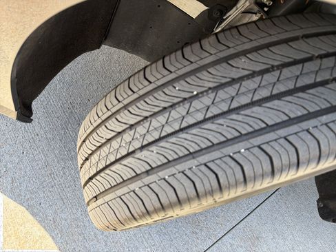 Certified 2025 Acura ADX A-Spec image 12