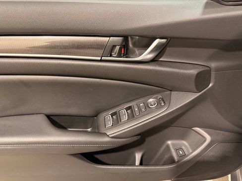 Used 2022 Honda Accord Sport Special Edition image 12
