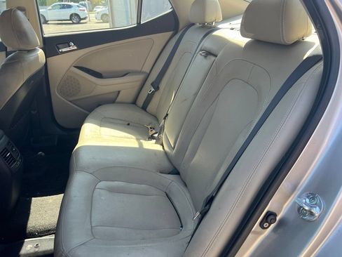 Used 2011 Kia Optima EX w/ Hybrid Premium Technology Pkg FWD image 7