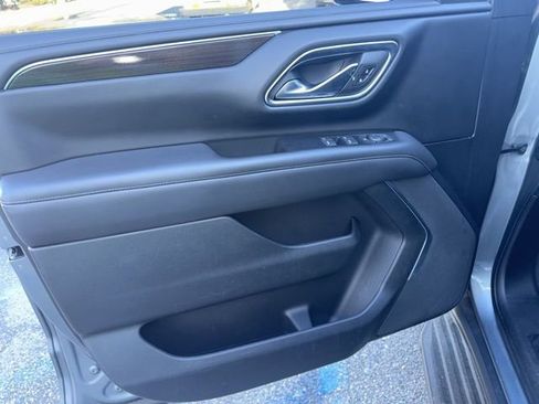 Used 2021 GMC Yukon SLE image 7