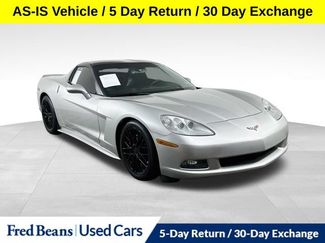 Used 2006 Chevrolet Corvette Coupe w/ Preferred Equipment Group RWD video 1