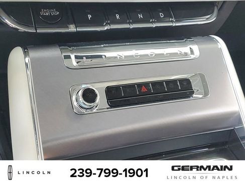 New 2025 Lincoln Aviator 2WD w/ Equipment Group 101A image 29