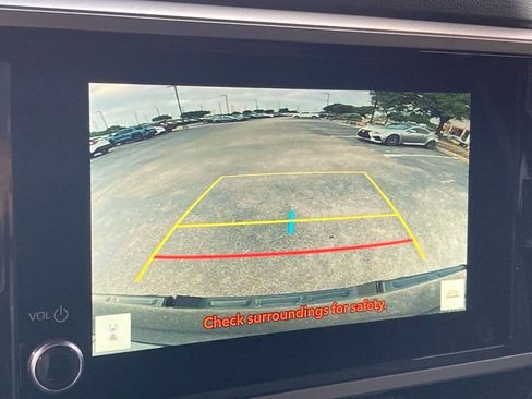 Used 2025 Toyota Tundra SR5 w/ SR5 Premium Package image 21