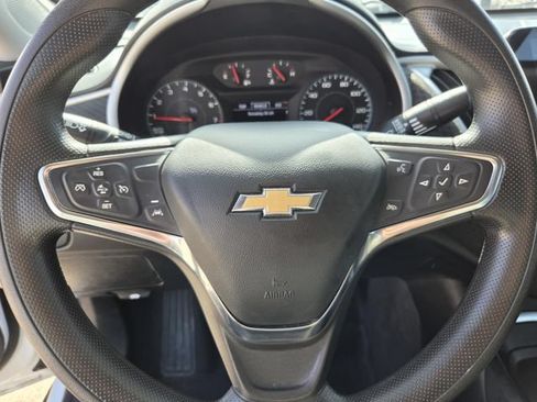 Used 2024 Chevrolet Malibu LT FWD image 5