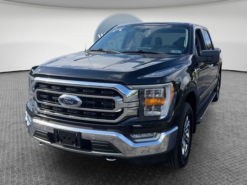 Used 2021 Ford F150 XLT w/ Equipment Group 302A High AWD/4WD image 8