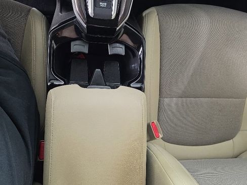Used 2020 Honda Clarity Plug-In Hybrid image 22