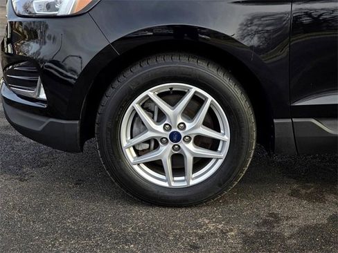 Used 2021 Ford Edge SEL w/ Convenience Package image 15