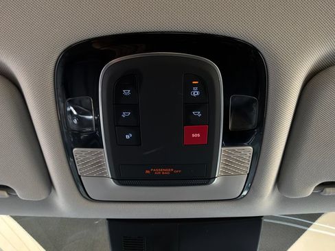 Used 2025 Hyundai Palisade SEL FWD image 18