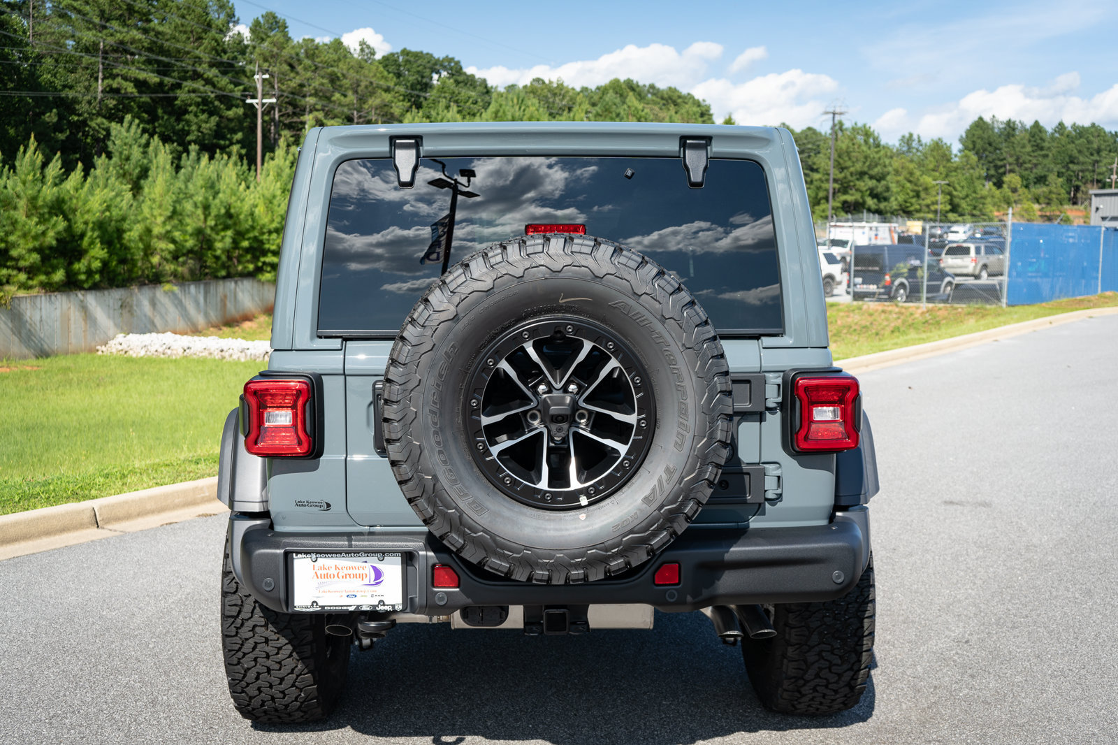 New 2026 Jeep Wrangler Unlimited Rubicon 392 w/ Quick Order Package 27X Moab AWD/4WD image 19