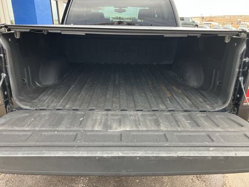 Used 2018 GMC Sierra 1500 SLT w/ SLT Premium Package image 35