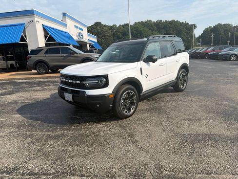 New 2026 Ford Bronco Sport Outer Banks w/ Outer Banks Tech Package+ AWD/4WD image 7
