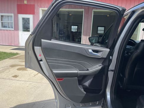 Used 2024 Ford Escape ST-Line image 24