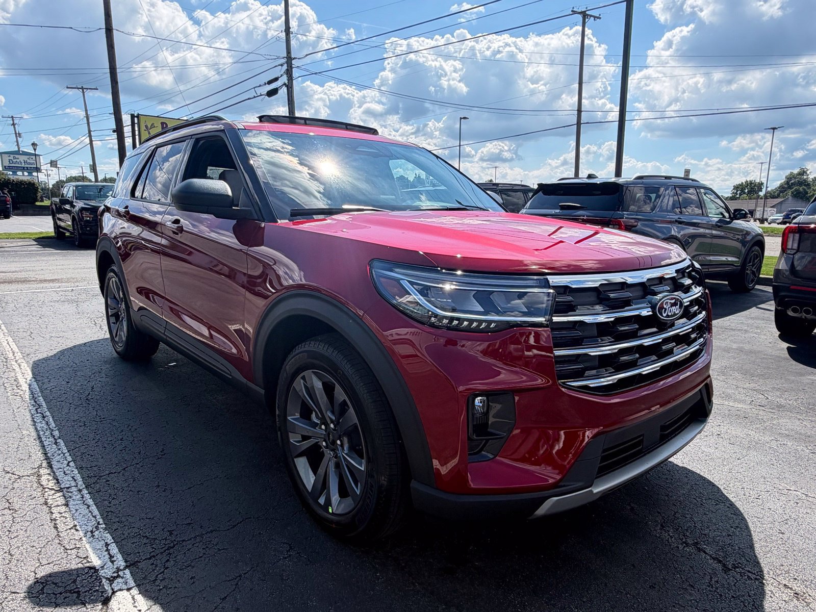 New 2027 Ford Explorer Active w/ Active Comfort Package AWD/4WD image 12