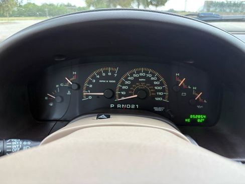 Used 2003 Ford Expedition XLT RWD image 53