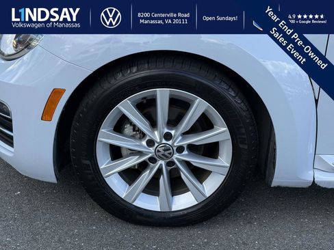 Used 2017 Volkswagen Beetle 1.8T SE image 8