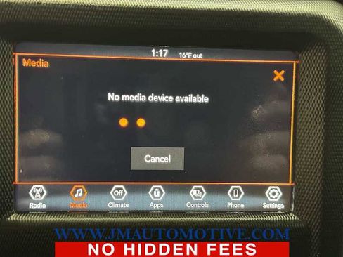 Used 2023 Jeep Gladiator Sport image 23