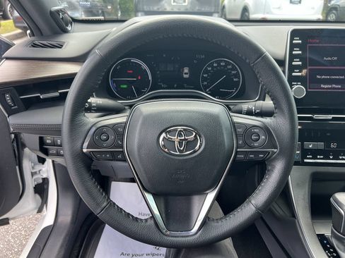 Used 2022 Toyota Avalon XLE w/ Moonroof Package FWD image 18