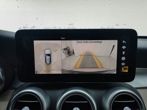 Used 2020 Mercedes-Benz GLC 300 image 20