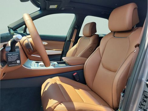 New 2026 Genesis GV70 2.5T Advanced AWD/4WD image 21