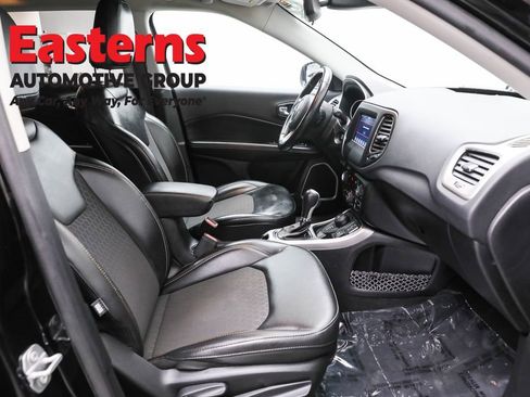 Used 2019 Jeep Compass Latitude w/ Cold Weather Group image 25