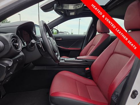 Used 2024 Lexus IS 300 w/ Comfort Package RWD image 15