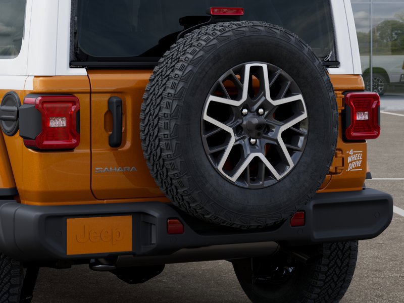 New 2026 Jeep Wrangler Unlimited Sahara w/ Whitecap Package AWD/4WD image 13