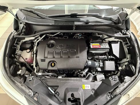 Certified 2021 Toyota C-HR XLE image 10