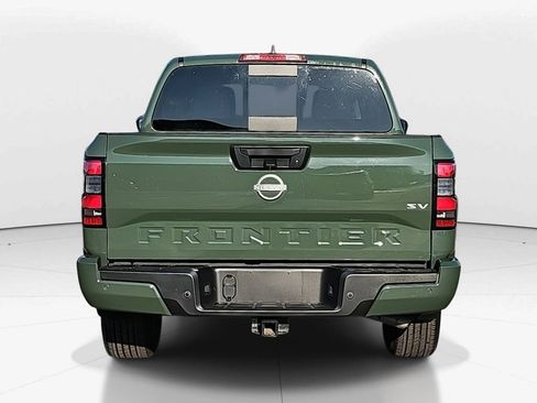 Used 2024 Nissan Frontier SV w/ SV Convenience Package image 6