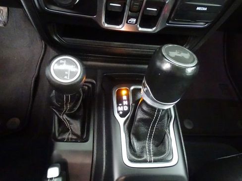 Certified 2023 Jeep Wrangler Unlimited Sahara w/ Cold Weather Group AWD/4WD image 10