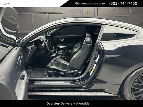 Used 2015 Ford Mustang GT Premium w/ GT Performance Package image 18